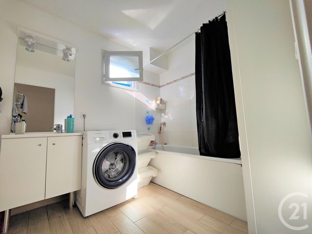 Afficher la photo en grand Appartement F3 à vendre - 3 pièces - 68.35 m2 - ATHIS MONS - 91 - ILE-DE-FRANCE - Century 21 L'Athégienne