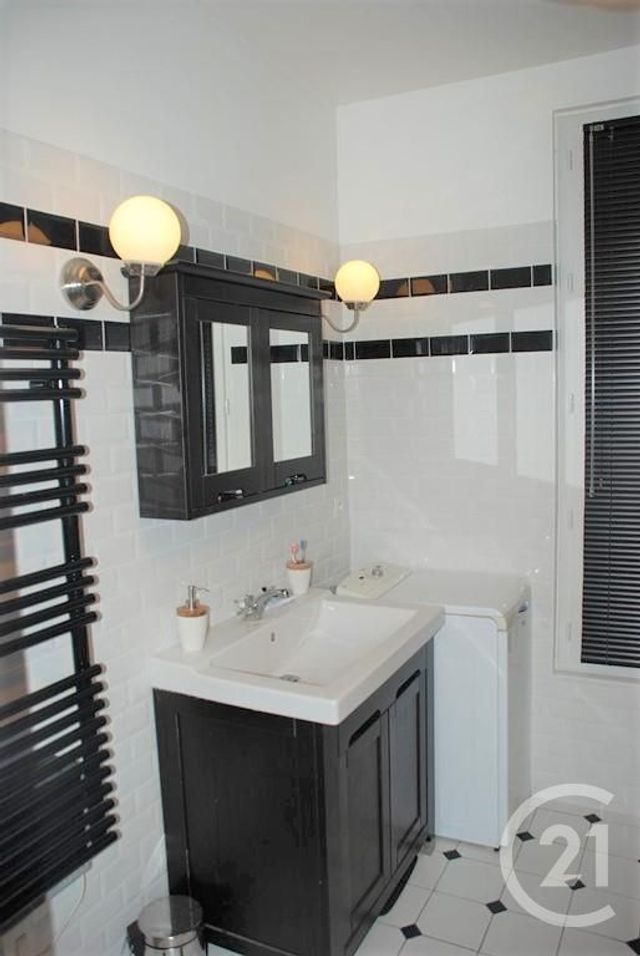 Afficher la photo en grand Appartement F4 à vendre - 4 pièces - 74.81 m2 - ATHIS MONS - 91 - ILE-DE-FRANCE - Century 21 L'Athégienne