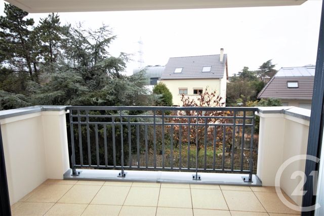 Appartement F2 à louer - 2 pièces - 41.37 m2 - CLAMART - 92 - ILE-DE-FRANCE - Century 21 L'Athégienne