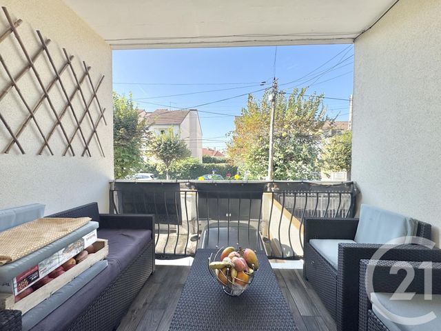 Appartement F3 à vendre - 3 pièces - 75.0 m2 - PARAY VIEILLE POSTE - 91 - ILE-DE-FRANCE - Century 21 L'Athégienne