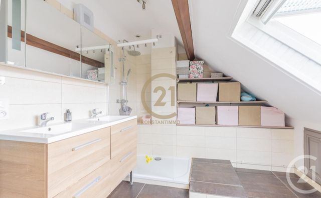 Afficher la photo en grand Appartement F3 à vendre - 3 pièces - 60.0 m2 - PARAY VIEILLE POSTE - 91 - ILE-DE-FRANCE - Century 21 L'Athégienne