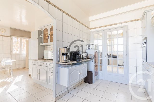 maison à vendre - 8 pièces - 352.14 m2 - PARAY VIEILLE POSTE - 91 - ILE-DE-FRANCE - Century 21 L'Athégienne