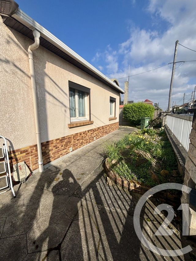 maison à vendre - 7 pièces - 132.1 m2 - PARAY VIEILLE POSTE - 91 - ILE-DE-FRANCE - Century 21 L'Athégienne