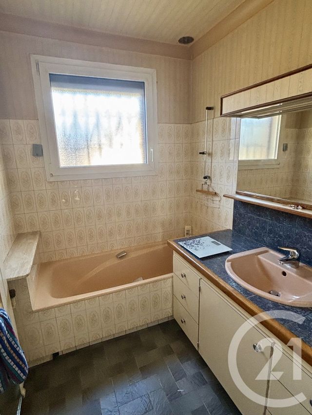 maison à vendre - 7 pièces - 132.1 m2 - PARAY VIEILLE POSTE - 91 - ILE-DE-FRANCE - Century 21 L'Athégienne