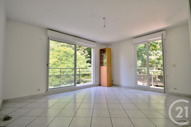Appartement F3 à louer - 3 pièces - 60.0 m2 - JUVISY SUR ORGE - 91 - ILE-DE-FRANCE - Century 21 L'Athégienne