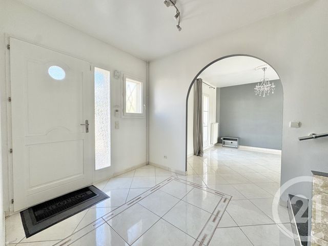 maison à vendre - 8 pièces - 230.0 m2 - RIS ORANGIS - 91 - ILE-DE-FRANCE - Century 21 L'Athégienne