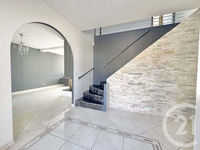 maison à vendre - 8 pièces - 230.0 m2 - RIS ORANGIS - 91 - ILE-DE-FRANCE - Century 21 L'Athégienne