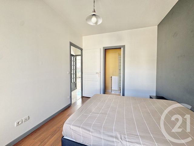 maison à vendre - 8 pièces - 230.0 m2 - RIS ORANGIS - 91 - ILE-DE-FRANCE - Century 21 L'Athégienne