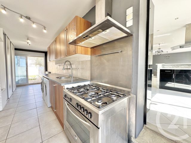 maison à vendre - 8 pièces - 230.0 m2 - RIS ORANGIS - 91 - ILE-DE-FRANCE - Century 21 L'Athégienne