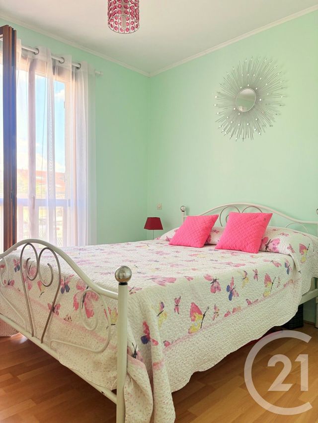 Appartement F2 à vendre - 2 pièces - 30.41 m2 - PARAY VIEILLE POSTE - 91 - ILE-DE-FRANCE - Century 21 L'Athégienne