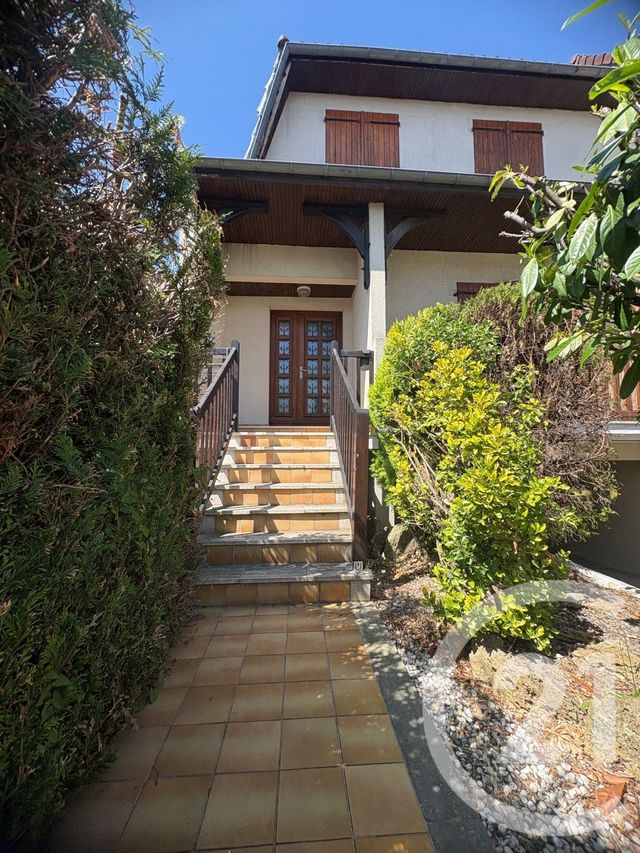 Appartement F2 à vendre - 2 pièces - 30.41 m2 - PARAY VIEILLE POSTE - 91 - ILE-DE-FRANCE - Century 21 L'Athégienne