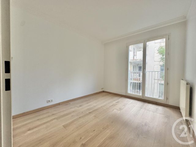 Appartement F3 à vendre - 3 pièces - 64.0 m2 - PANTIN - 93 - ILE-DE-FRANCE - Century 21 L'Athégienne