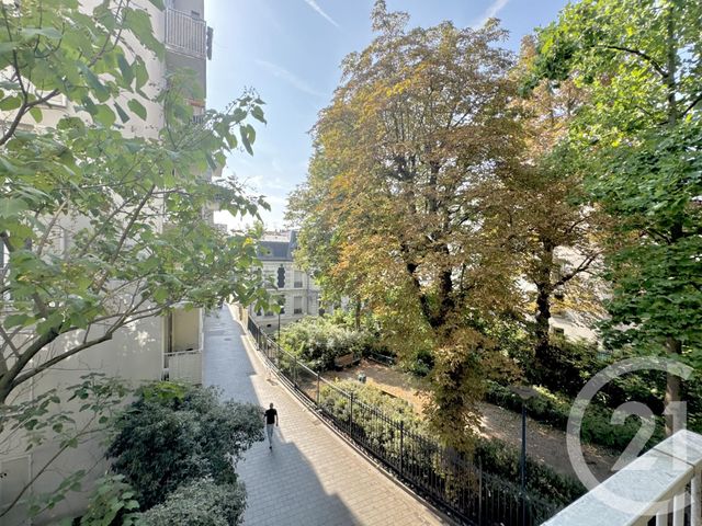 Appartement F3 à vendre - 3 pièces - 64.0 m2 - PANTIN - 93 - ILE-DE-FRANCE - Century 21 L'Athégienne