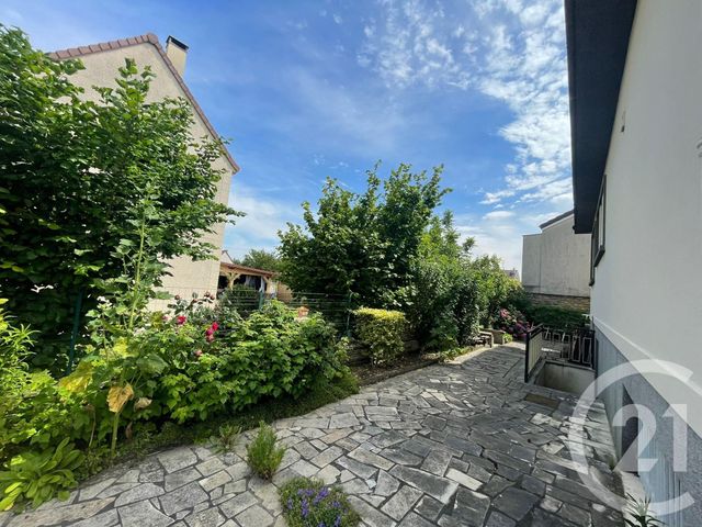 Afficher la photo en grand maison à vendre - 7 pièces - 153.0 m2 - PARAY VIEILLE POSTE - 91 - ILE-DE-FRANCE - Century 21 L'Athégienne