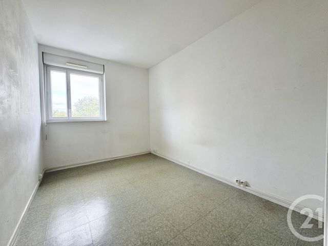 Afficher la photo en grand Appartement F3 à vendre - 3 pièces - 55.3 m2 - VIRY CHATILLON - 91 - ILE-DE-FRANCE - Century 21 L'Athégienne