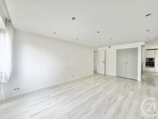 Afficher la photo en grand Appartement F5 à vendre - 5 pièces - 89.0 m2 - WISSOUS - 91 - ILE-DE-FRANCE - Century 21 L'Athégienne