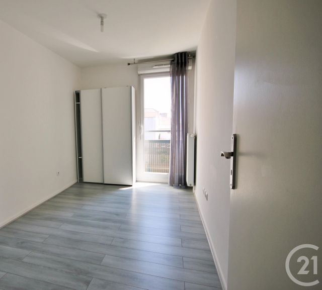 Afficher la photo en grand Appartement F3 à vendre - 3 pièces - 56.75 m2 - ATHIS MONS - 91 - ILE-DE-FRANCE - Century 21 L'Athégienne