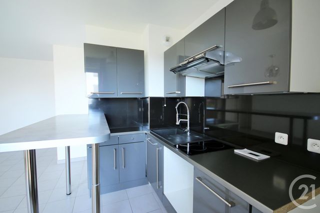 Afficher la photo en grand Appartement F3 à vendre - 3 pièces - 56.75 m2 - ATHIS MONS - 91 - ILE-DE-FRANCE - Century 21 L'Athégienne