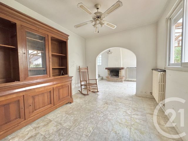 maison à vendre - 5 pièces - 106.0 m2 - PARAY VIEILLE POSTE - 91 - ILE-DE-FRANCE - Century 21 L'Athégienne