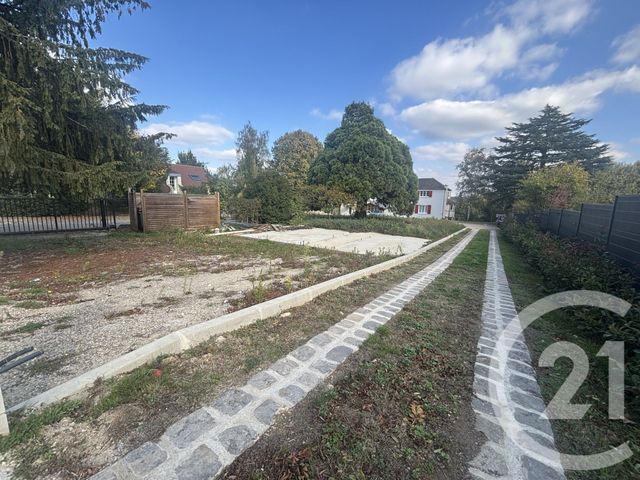 terrain à vendre - 1037.0 m2 - CORBEIL ESSONNES - 91 - ILE-DE-FRANCE - Century 21 L'Athégienne