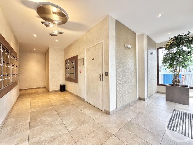 Appartement F2 à vendre - 2 pièces - 42.29 m2 - ATHIS MONS - 91 - ILE-DE-FRANCE - Century 21 L'Athégienne
