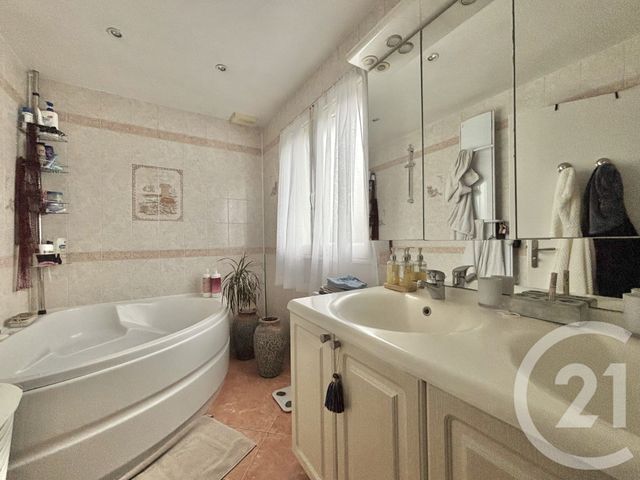 maison à vendre - 5 pièces - 97.0 m2 - VIRY CHATILLON - 91 - ILE-DE-FRANCE - Century 21 L'Athégienne