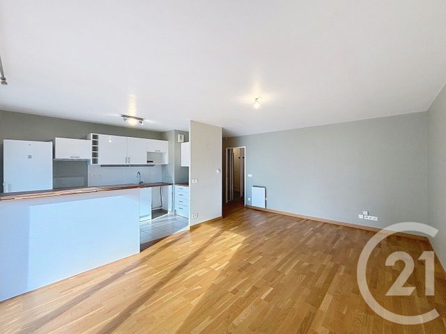 Appartement F3 à louer - 3 pièces - 69.3 m2 - WISSOUS - 91 - ILE-DE-FRANCE - Century 21 L'Athégienne