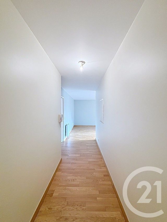 Appartement F3 à louer - 3 pièces - 69.3 m2 - WISSOUS - 91 - ILE-DE-FRANCE - Century 21 L'Athégienne