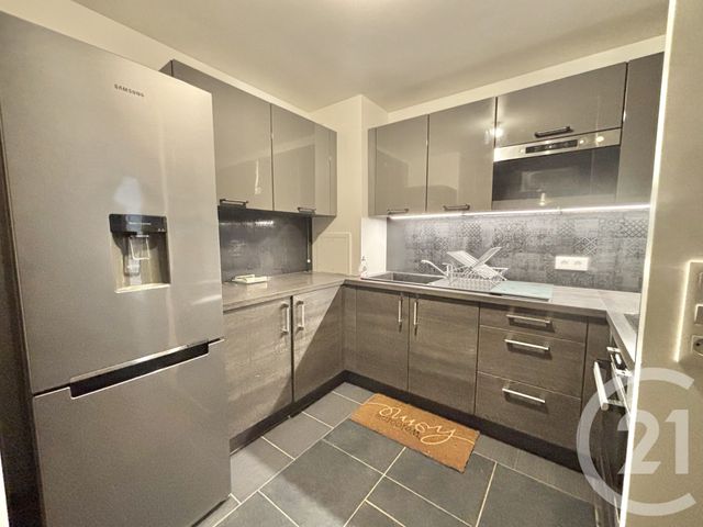 Afficher la photo en grand Appartement F3 à vendre - 3 pièces - 62.32 m2 - ATHIS MONS - 91 - ILE-DE-FRANCE - Century 21 L'Athégienne