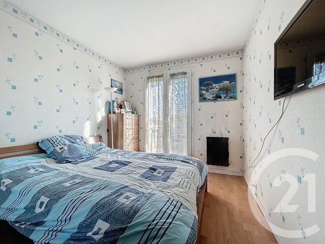 Appartement F2 à vendre - 2 pièces - 46.0 m2 - VIRY CHATILLON - 91 - ILE-DE-FRANCE - Century 21 L'Athégienne