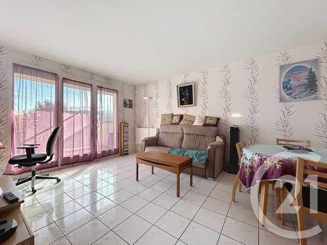 Appartement F2 à vendre - 2 pièces - 46.0 m2 - VIRY CHATILLON - 91 - ILE-DE-FRANCE - Century 21 L'Athégienne