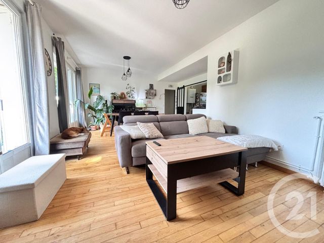 Appartement F3 à vendre - 3 pièces - 68.06 m2 - DRAVEIL - 91 - ILE-DE-FRANCE - Century 21 L'Athégienne