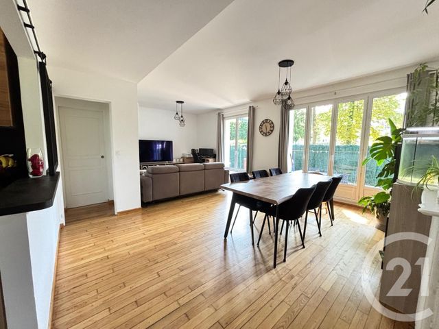 Appartement F3 à vendre - 3 pièces - 68.06 m2 - DRAVEIL - 91 - ILE-DE-FRANCE - Century 21 L'Athégienne