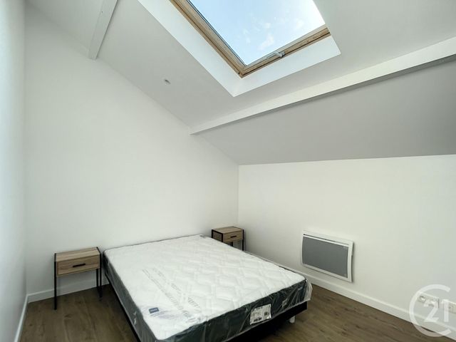 Appartement F2 à louer - 2 pièces - 37.01 m2 - VILLENEUVE LE ROI - 94 - ILE-DE-FRANCE - Century 21 L'Athégienne