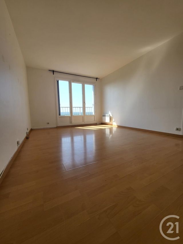 Appartement F2 à louer ATHIS MONS
