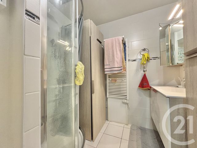 Appartement F3 à vendre - 3 pièces - 56.75 m2 - ATHIS MONS - 91 - ILE-DE-FRANCE - Century 21 L'Athégienne