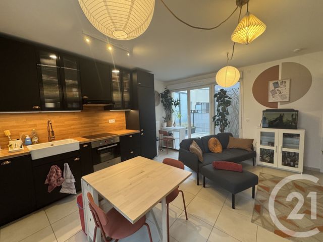 Appartement F2 à louer - 2 pièces - 42.79 m2 - ATHIS MONS - 91 - ILE-DE-FRANCE - Century 21 L'Athégienne