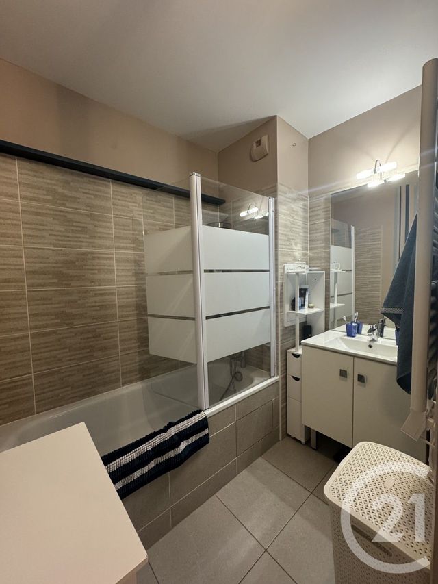 Appartement F2 à louer - 2 pièces - 42.79 m2 - ATHIS MONS - 91 - ILE-DE-FRANCE - Century 21 L'Athégienne