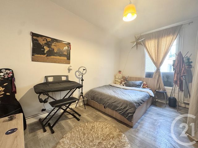 Appartement F2 à vendre - 2 pièces - 39.0 m2 - VITRY SUR SEINE - 94 - ILE-DE-FRANCE - Century 21 L'Athégienne