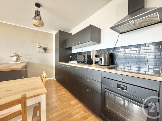 Appartement F4 à vendre - 4 pièces - 84.25 m2 - ATHIS MONS - 91 - ILE-DE-FRANCE - Century 21 L'Athégienne