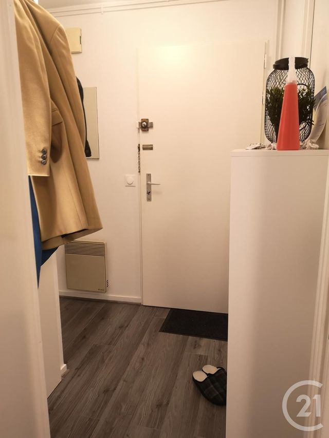 Appartement F2 à vendre - 2 pièces - 44.16 m2 - LONGJUMEAU - 91 - ILE-DE-FRANCE - Century 21 L'Athégienne