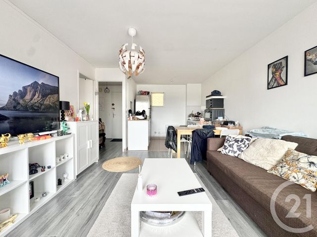 Appartement F2 à vendre - 2 pièces - 44.16 m2 - LONGJUMEAU - 91 - ILE-DE-FRANCE - Century 21 L'Athégienne