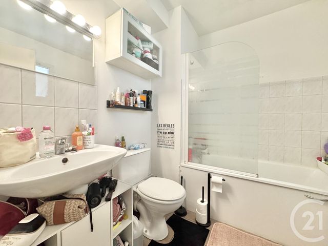 Appartement F2 à vendre - 2 pièces - 44.16 m2 - LONGJUMEAU - 91 - ILE-DE-FRANCE - Century 21 L'Athégienne