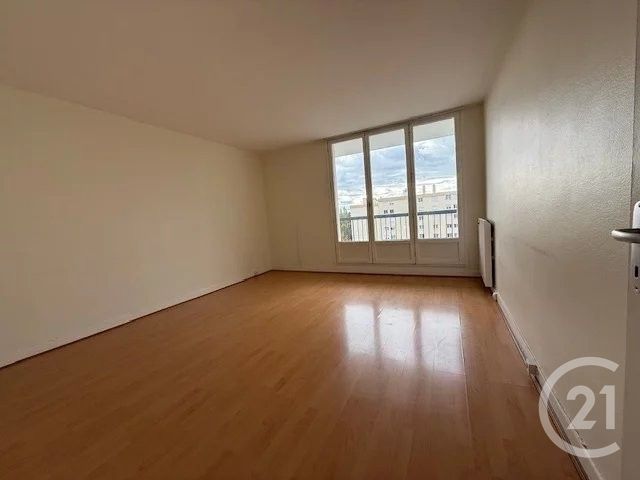 Appartement F3 à louer - 3 pièces - 64.25 m2 - CHILLY MAZARIN - 91 - ILE-DE-FRANCE - Century 21 L'Athégienne