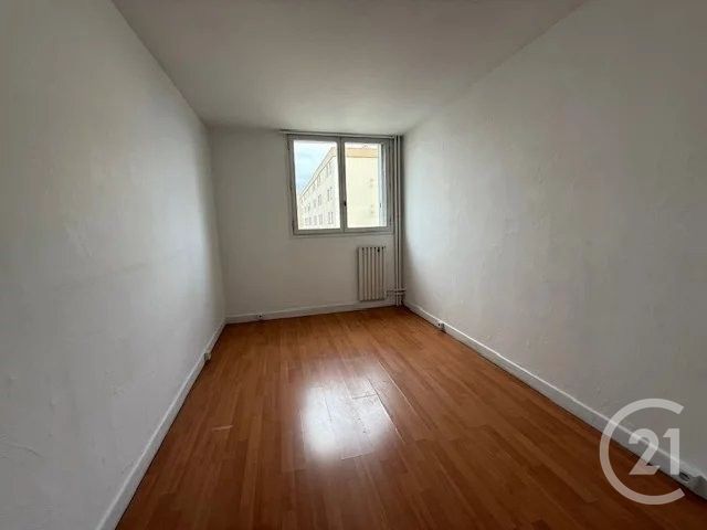 Appartement F3 à louer - 3 pièces - 64.25 m2 - CHILLY MAZARIN - 91 - ILE-DE-FRANCE - Century 21 L'Athégienne