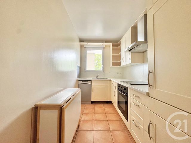 Appartement F3 à vendre - 3 pièces - 64.21 m2 - VIRY CHATILLON - 91 - ILE-DE-FRANCE - Century 21 L'Athégienne