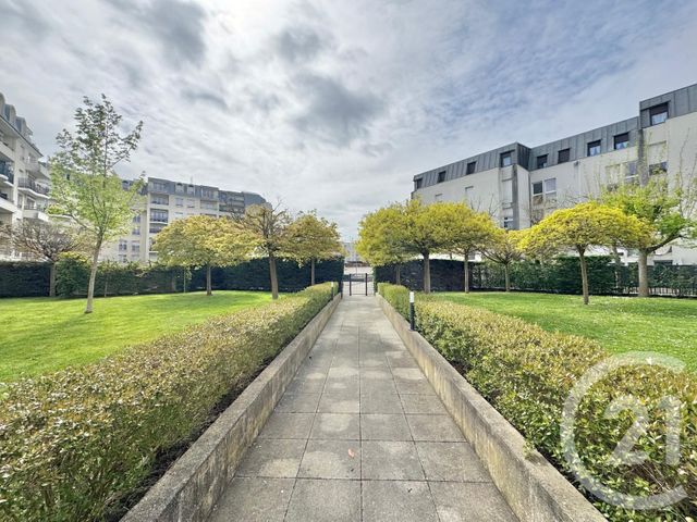 Appartement F3 à vendre - 3 pièces - 64.21 m2 - VIRY CHATILLON - 91 - ILE-DE-FRANCE - Century 21 L'Athégienne
