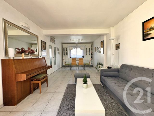 maison à vendre - 4 pièces - 83.0 m2 - PARAY VIEILLE POSTE - 91 - ILE-DE-FRANCE - Century 21 L'Athégienne