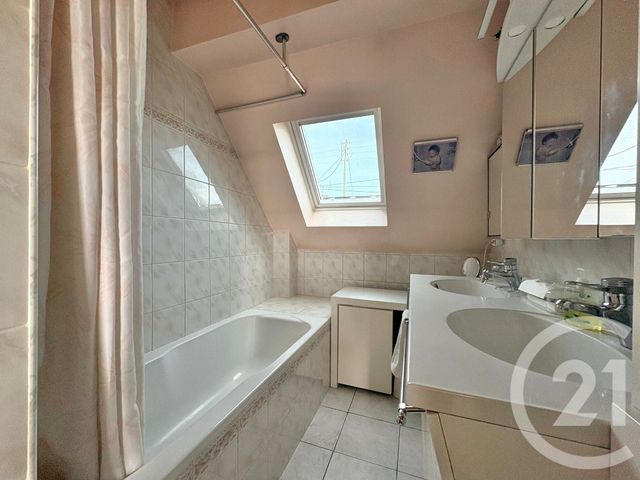 maison à vendre - 4 pièces - 83.0 m2 - PARAY VIEILLE POSTE - 91 - ILE-DE-FRANCE - Century 21 L'Athégienne