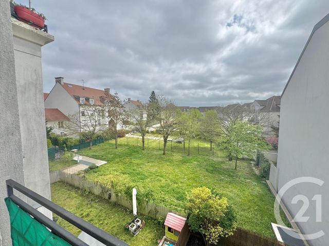 Appartement Studio à vendre - 1 pièce - 29.95 m2 - MONTLHERY - 91 - ILE-DE-FRANCE - Century 21 L'Athégienne